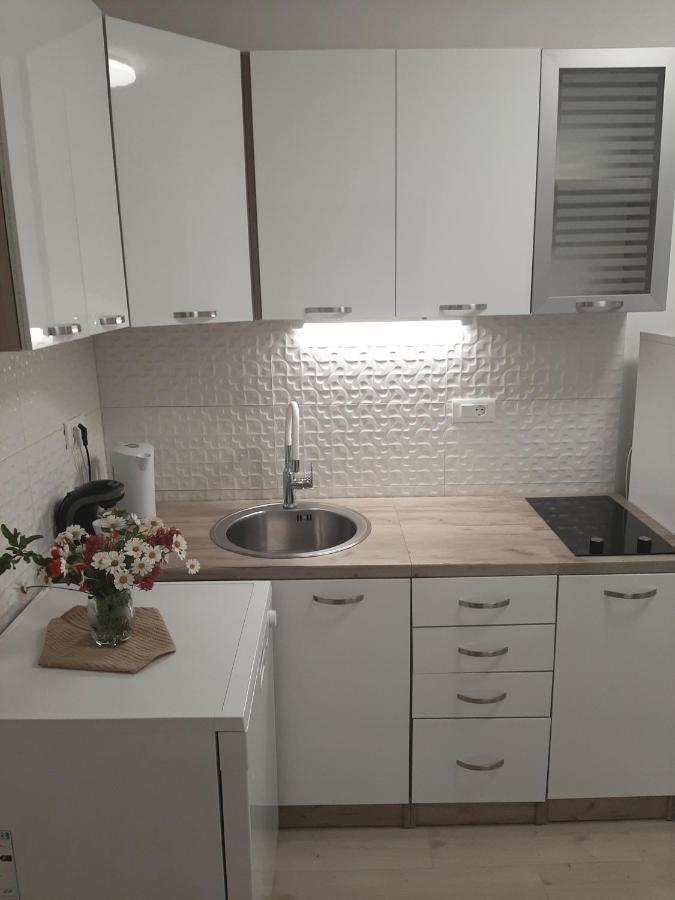 Apartman Maslina Pisak Extérieur photo