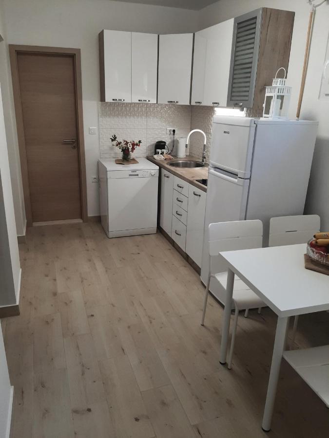 Apartman Maslina Pisak Extérieur photo