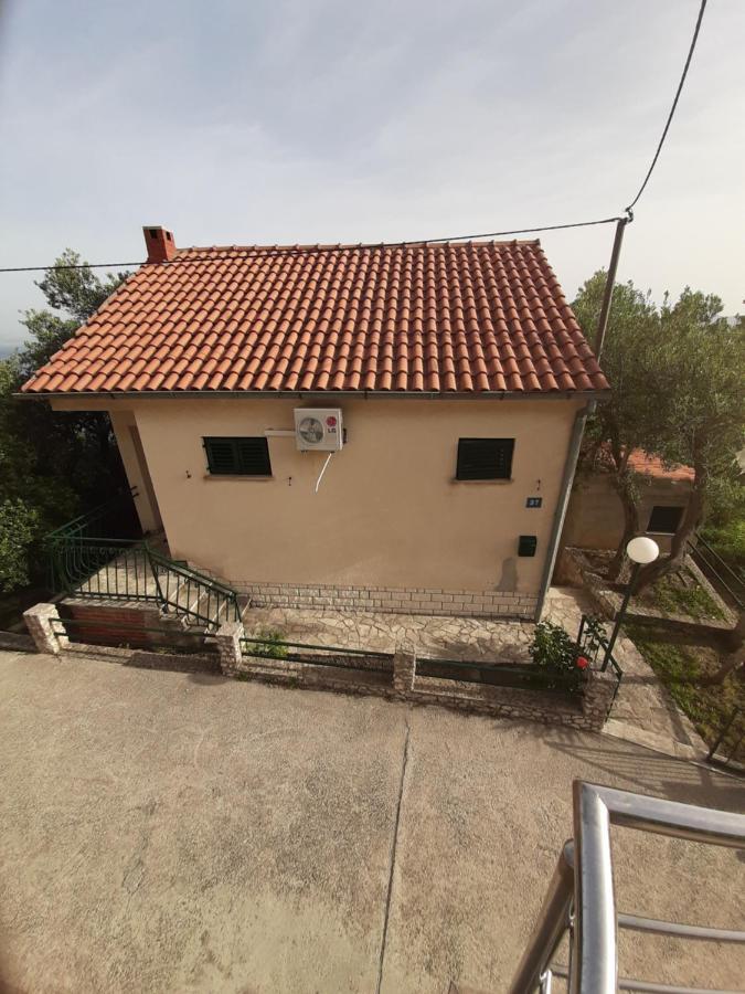 Apartman Maslina Pisak Extérieur photo