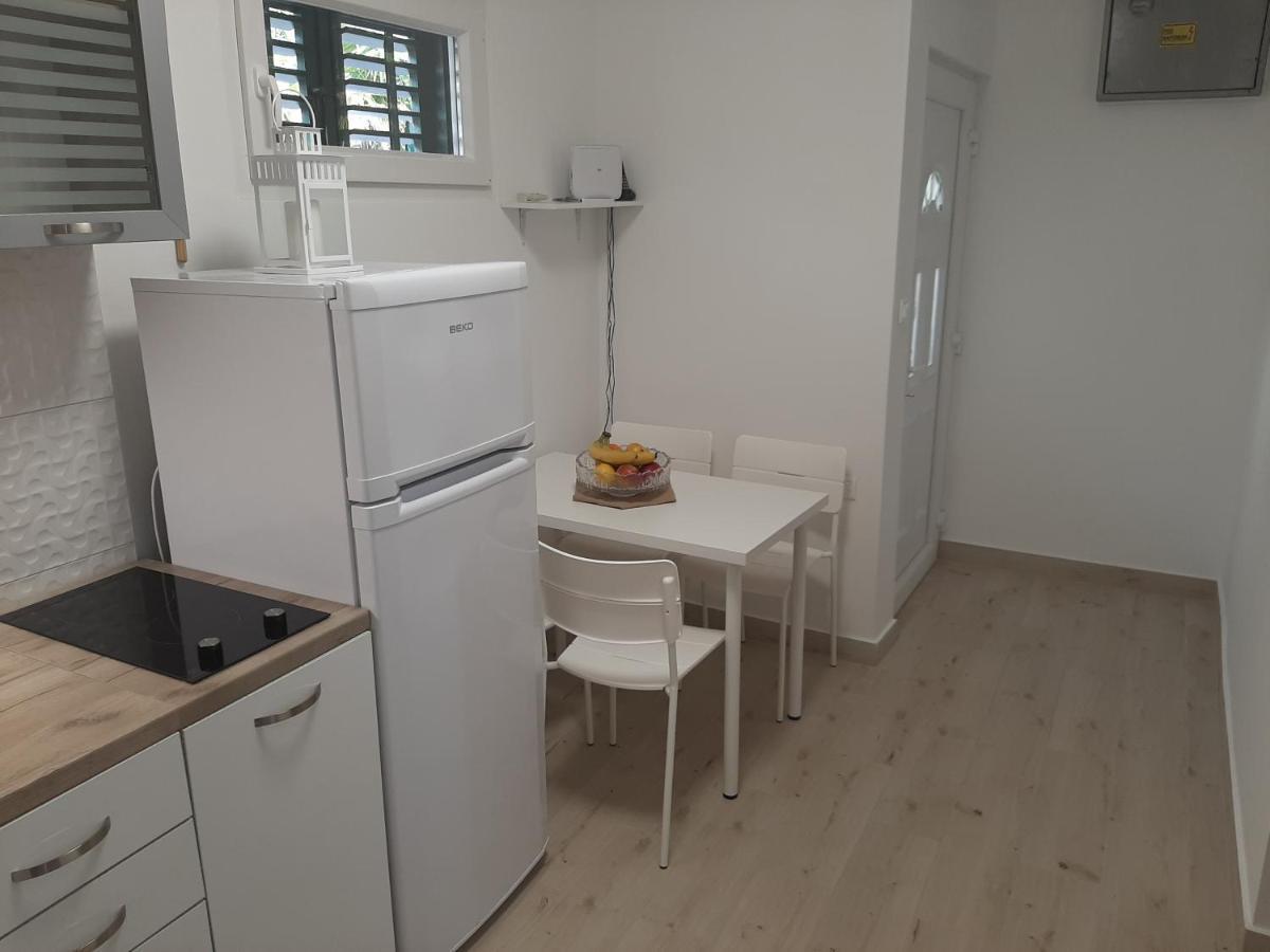Apartman Maslina Pisak Extérieur photo