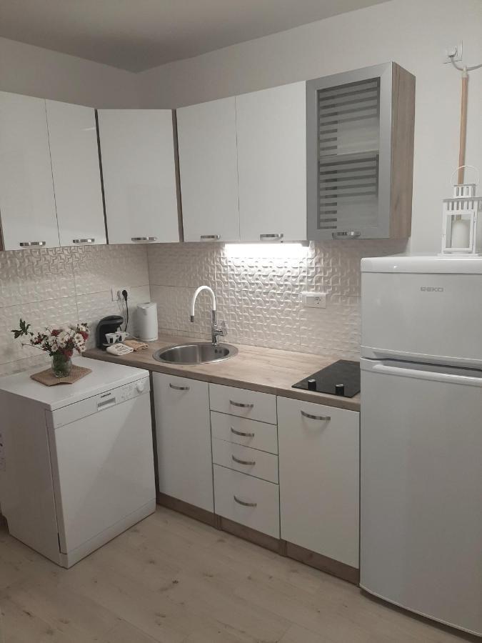 Apartman Maslina Pisak Extérieur photo