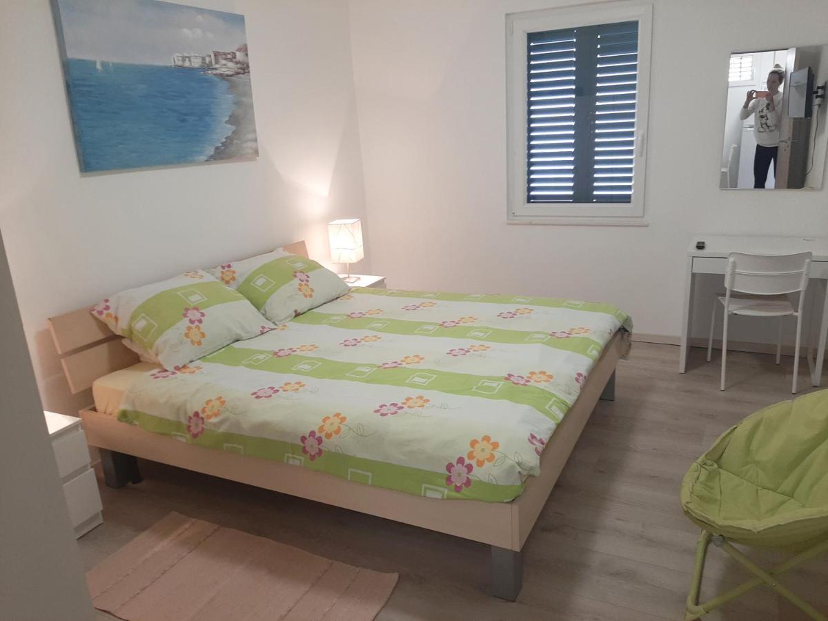 Apartman Maslina Pisak Extérieur photo