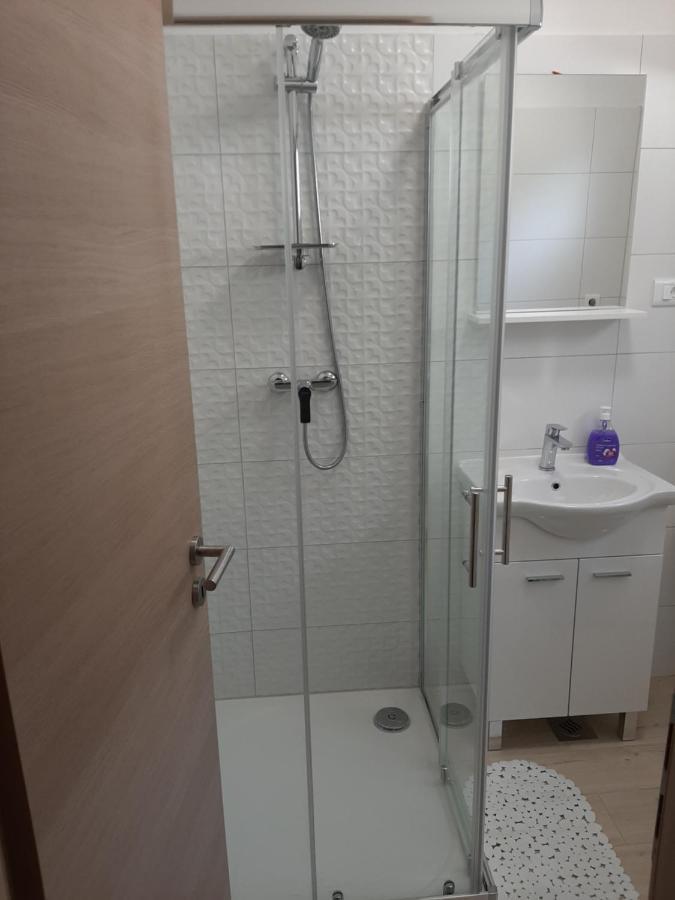 Apartman Maslina Pisak Extérieur photo