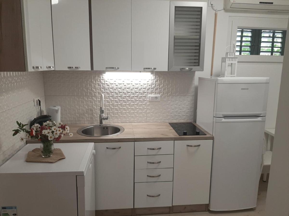 Apartman Maslina Pisak Extérieur photo